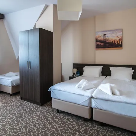 Hotel Bialy Walcz